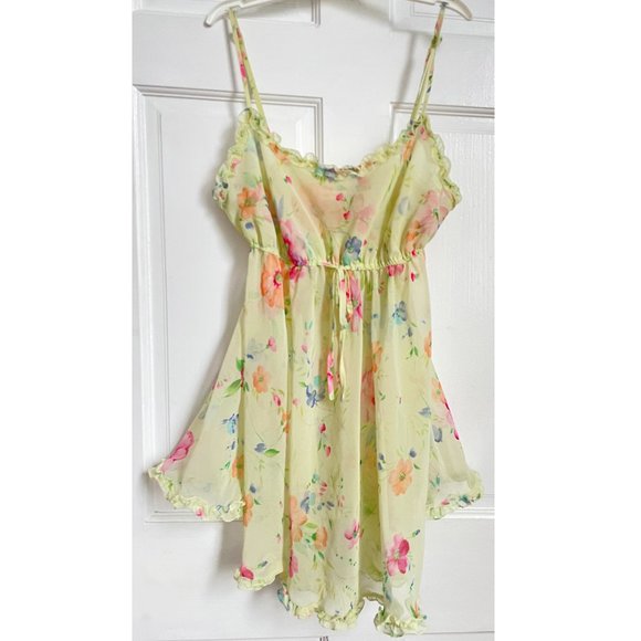 Victoria's Secret Other - Vintage Victoria’s Secret Floral Pale Yellow Pink Blue Nightie Top Tie Front M